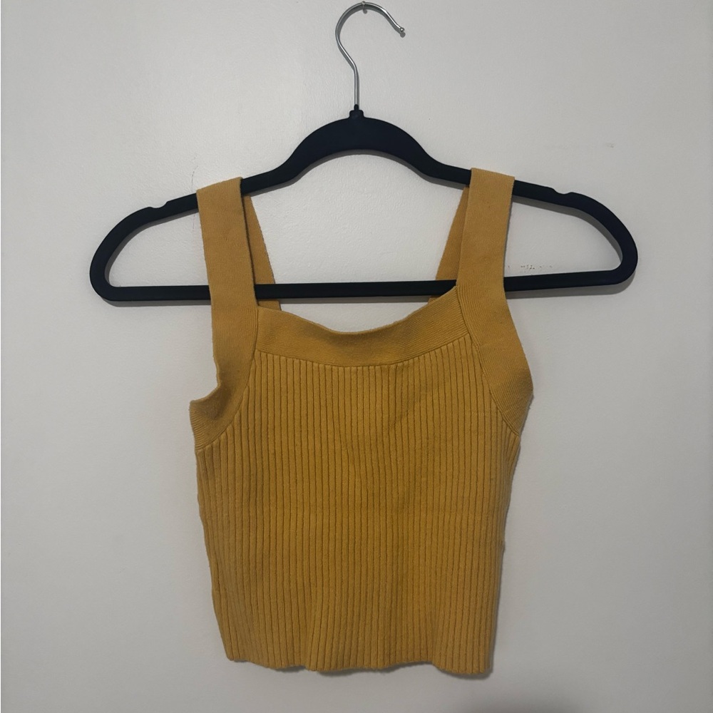 Never worn A&F sweater crop